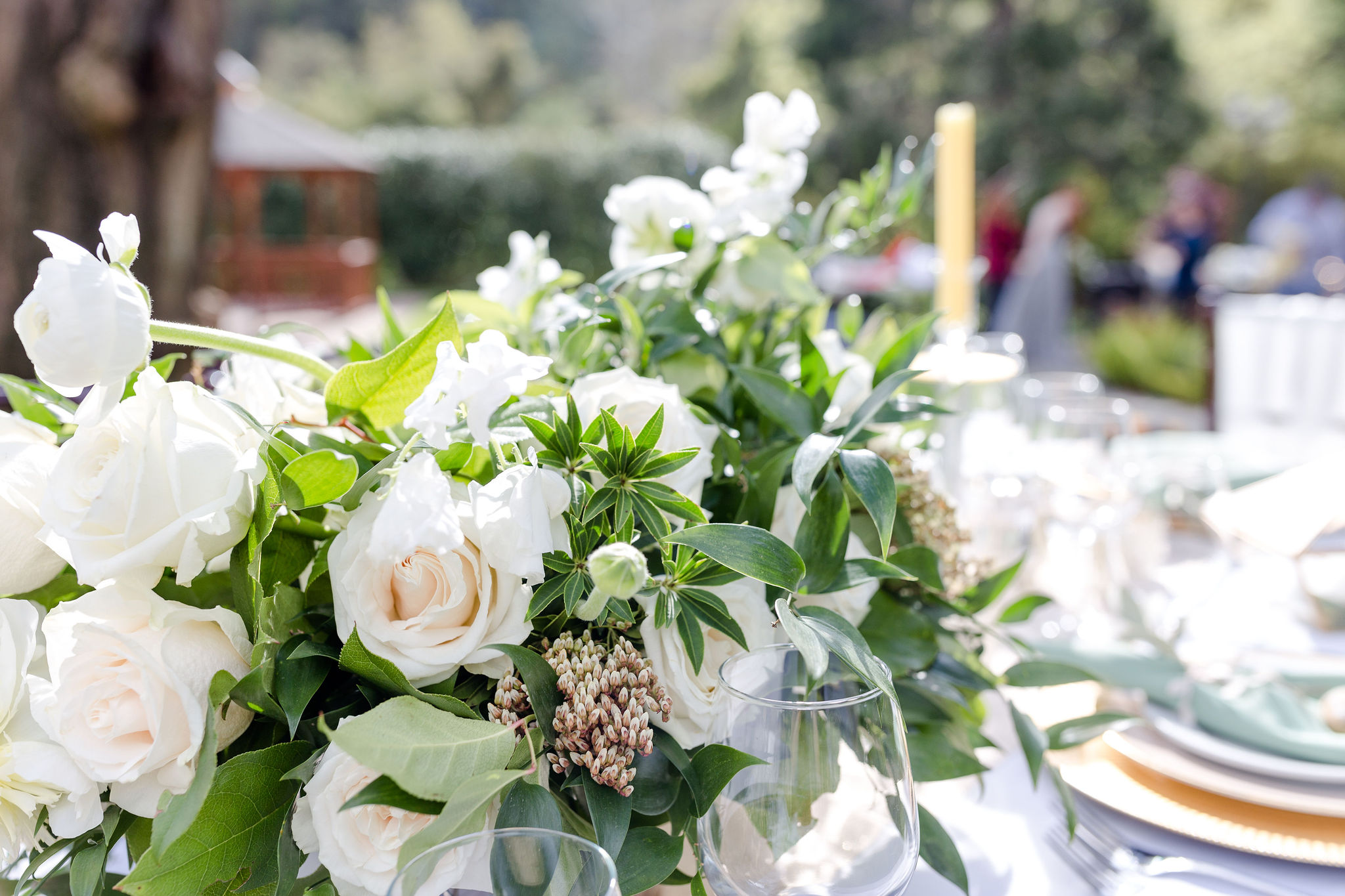 White floral centerpiece